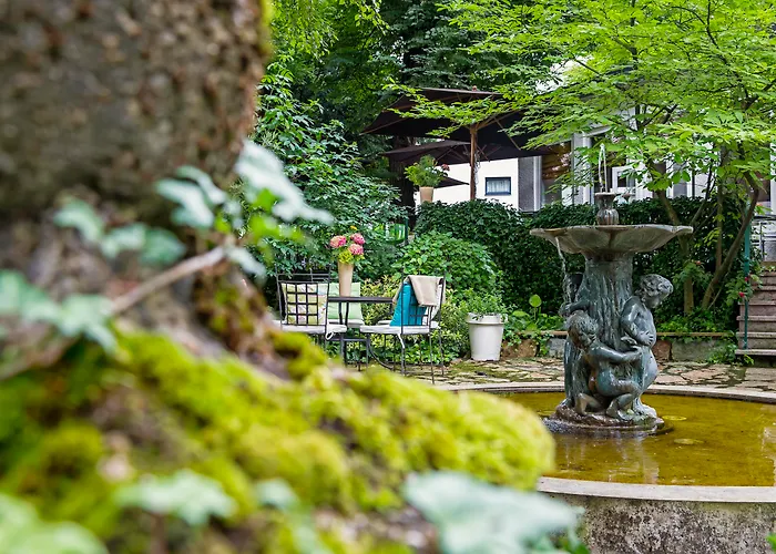 Hotel & Villa Auersperg